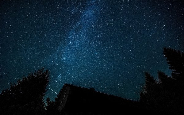 Ночное звездное небо