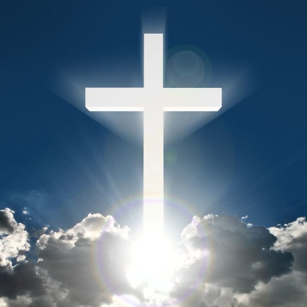 Крест в небе