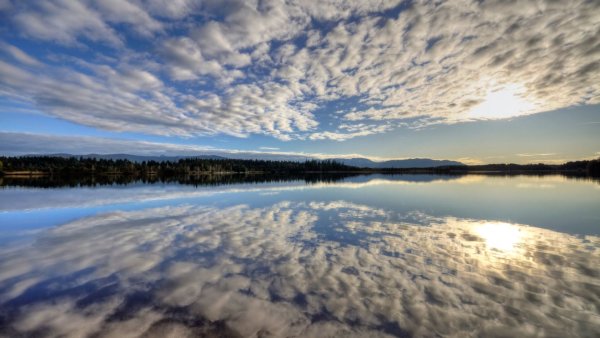 Пейзаж с водой