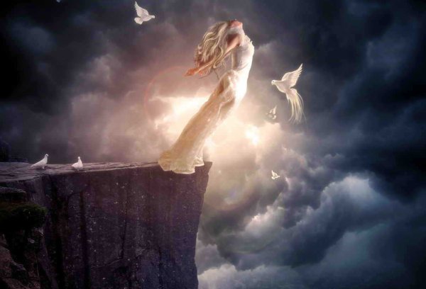 Девушка падает с неба арт