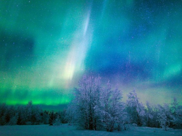 Полярная ночь Северное сияние