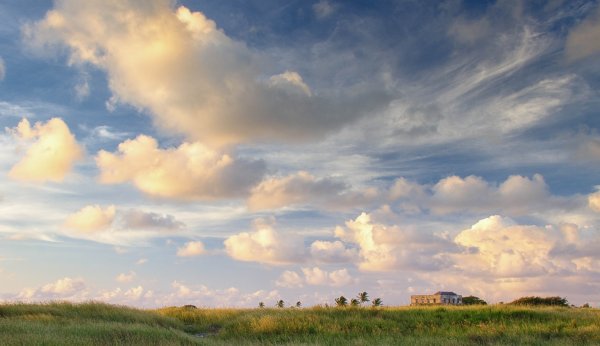 Небо с облаками