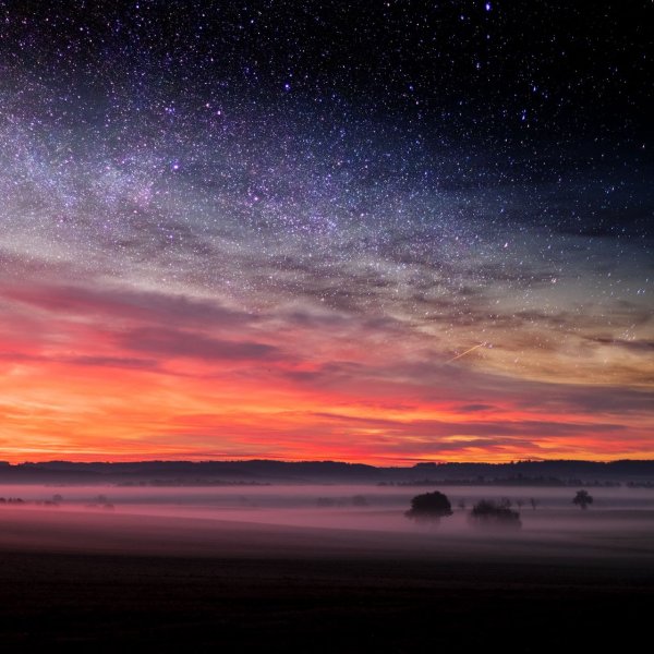 Ночной пейзаж с рекой