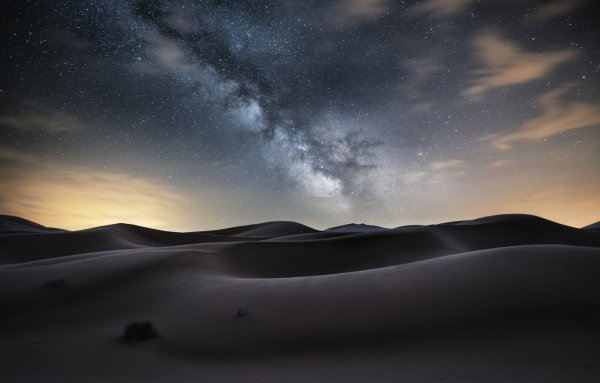 Звездное небо в пустыне