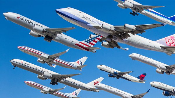 Несколько самолетов