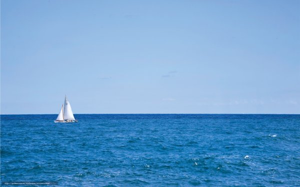 Линия горизонта на море