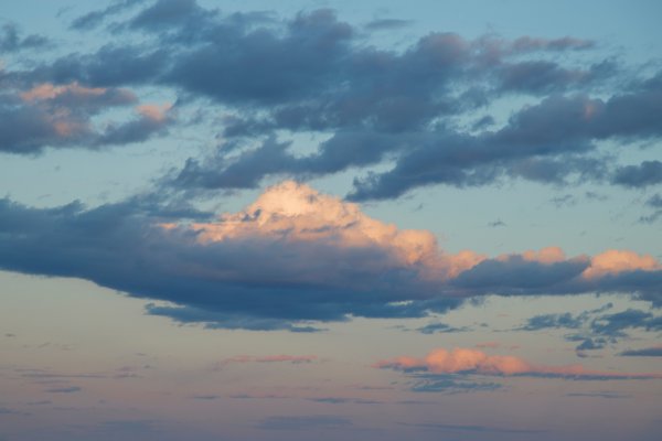 Фотография за облаками