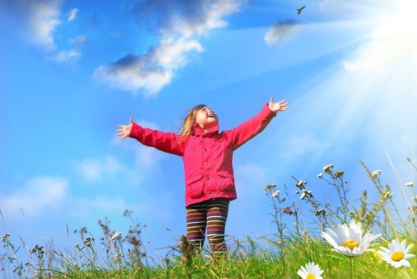 Ребенок в полете