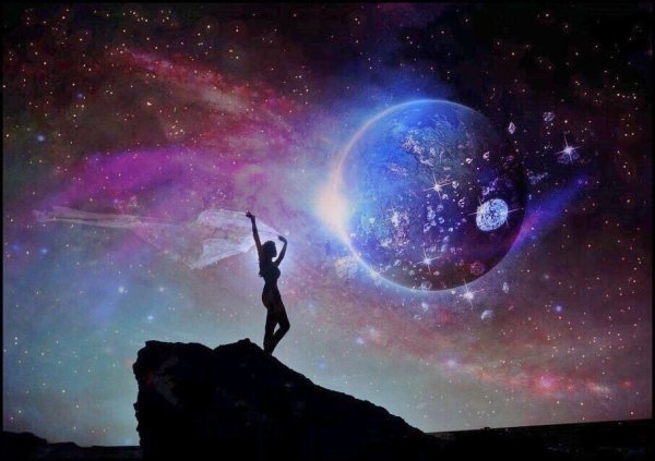 Фантастические лунные пейзажи