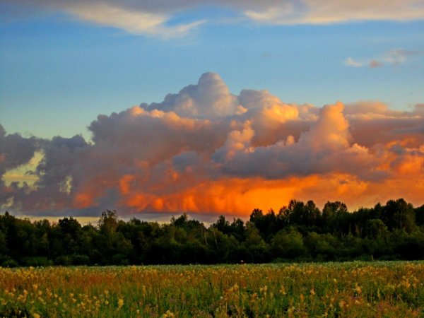 Анимация облака плывут