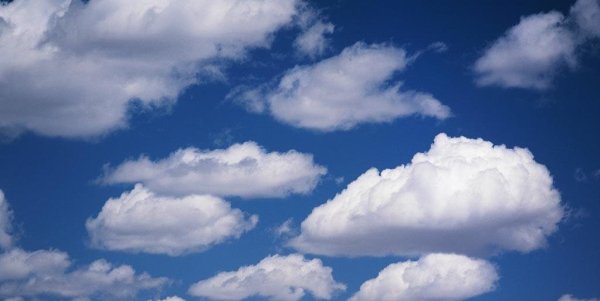 Облака в форме корабля