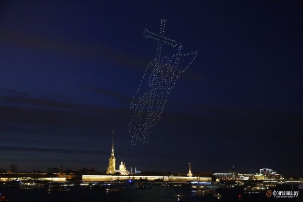 Шоу дронов в Санкт-Петербурге