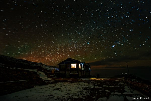 Звездная ночь в деревне