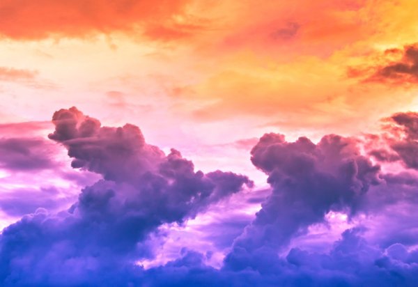 Яркие облака