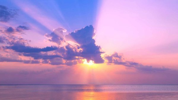 Безоблачное небо