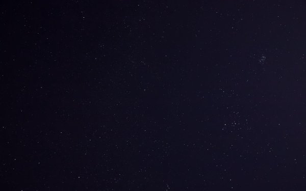 Темно синее звездное небо фон