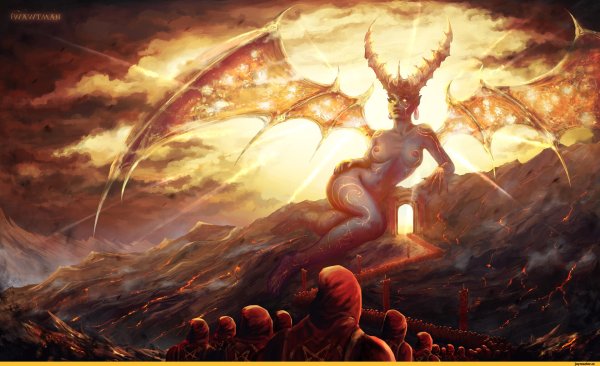 Падший ангел на фоне Луны