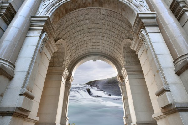 Миланский собор Дуомо витражи