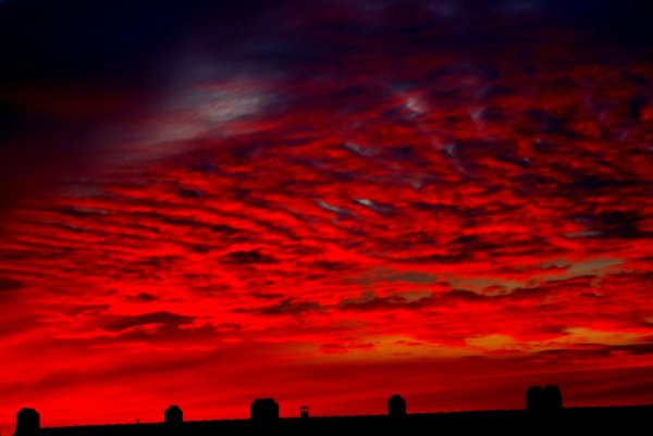 Красное небо