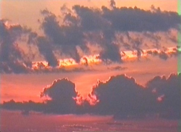 Воин с мечом со спины