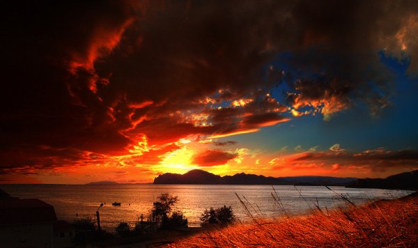 Солонце на пасмурно мнебе