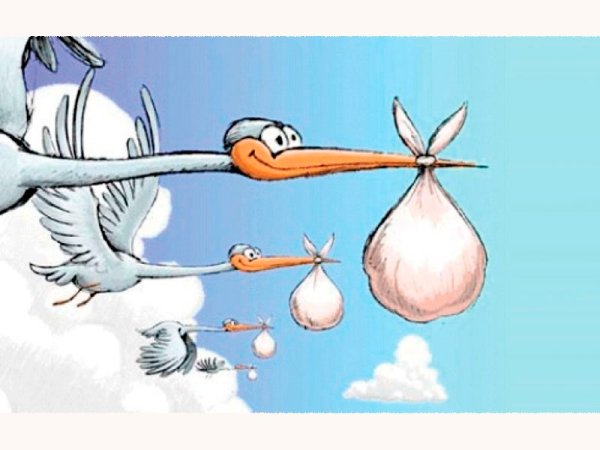 Аист с младенцем