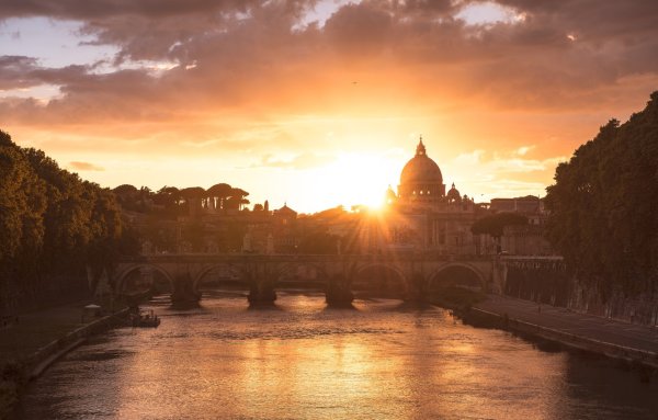 Флоренция собор Святого Петра Восход солнца