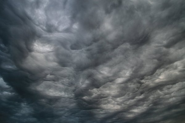 Грязное небо фон