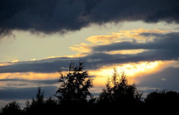 Тревожное небо фото