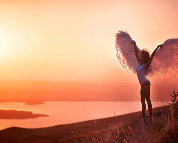 Человек с крыльями