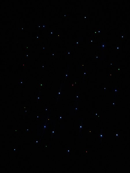 Черное небо со звездами