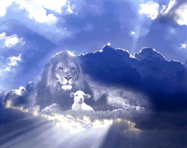 Лев в облаках