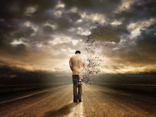 Уходит в даль