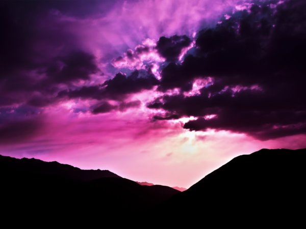 Небо в фиолетовых тонах