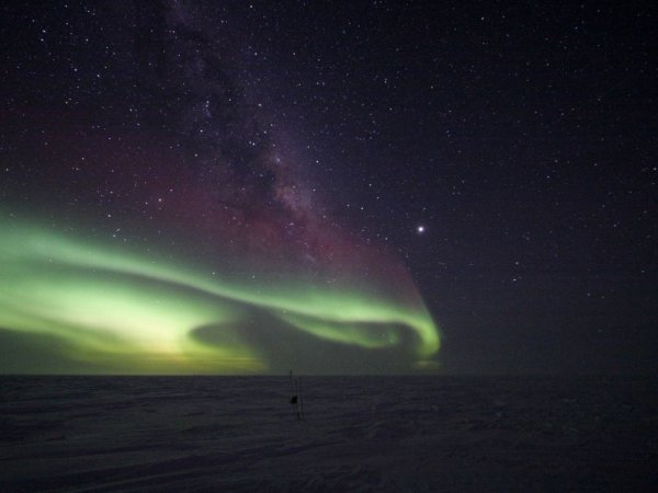 Северное сияние на Байкале