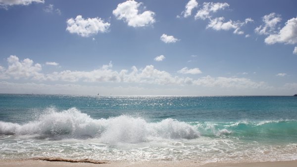 Атлантический Бриз