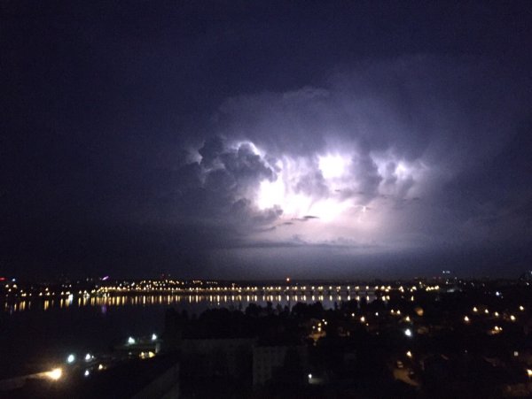 Член из облаков