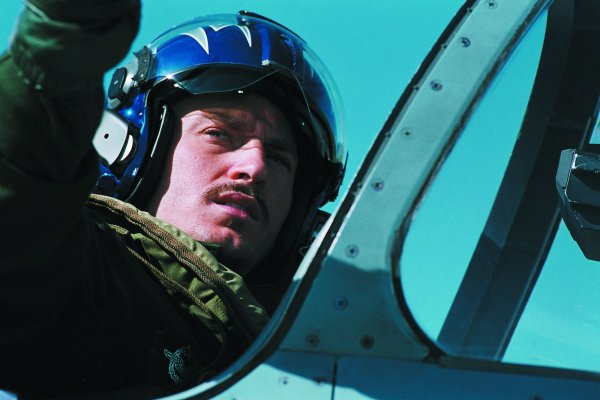 Лётчик Мираж фильм