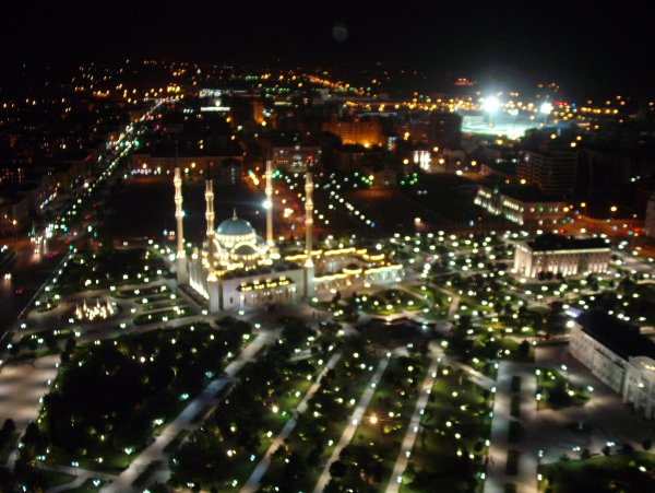 Смотровая Грозный ночной