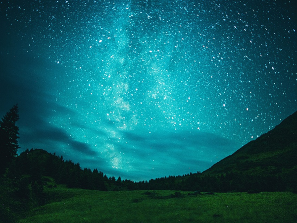 Ночное небо со звездами