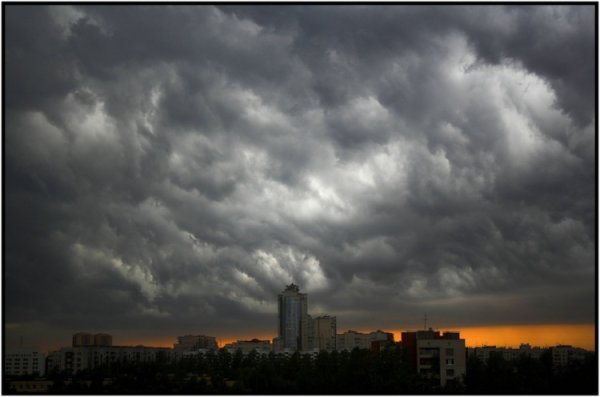 Свинцовый цвет туч