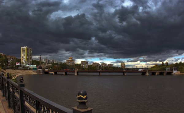 Свинцовое небо