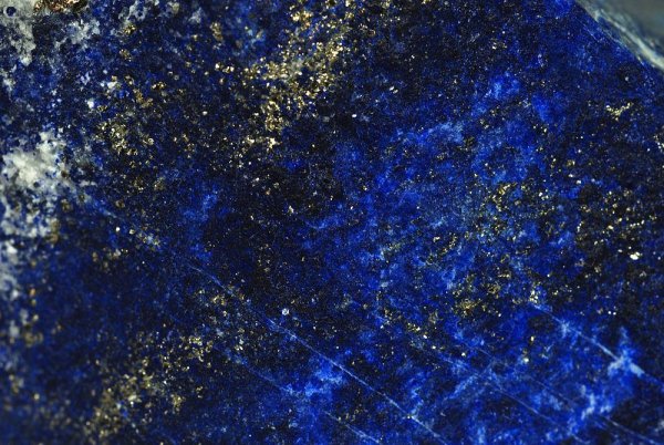 Кольцо с голубым сапфиром