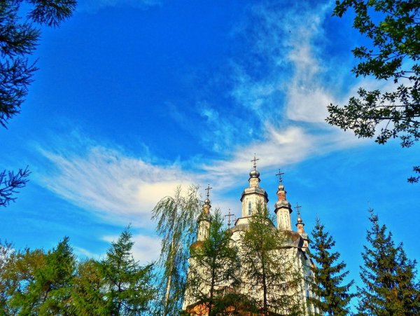 Церковь небо