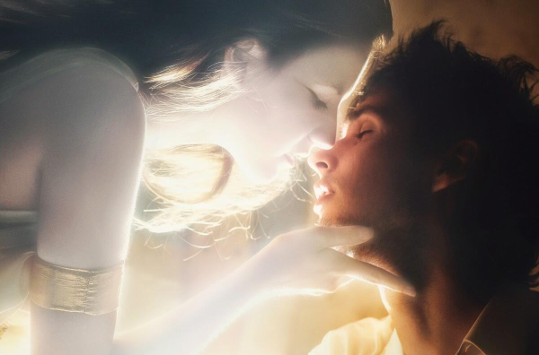 Сердце из звезд на небе