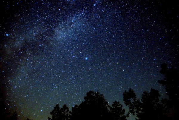 Ночное небо со звездами