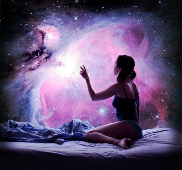 Лунный свет в окне