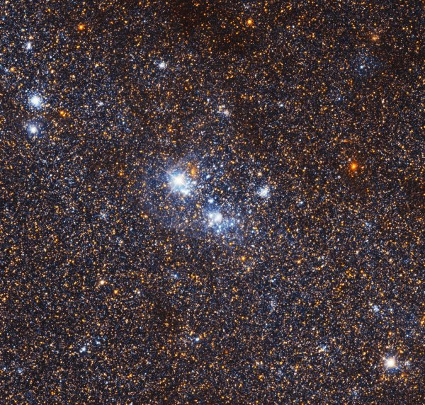 Телескоп Хаббл скопление галактик