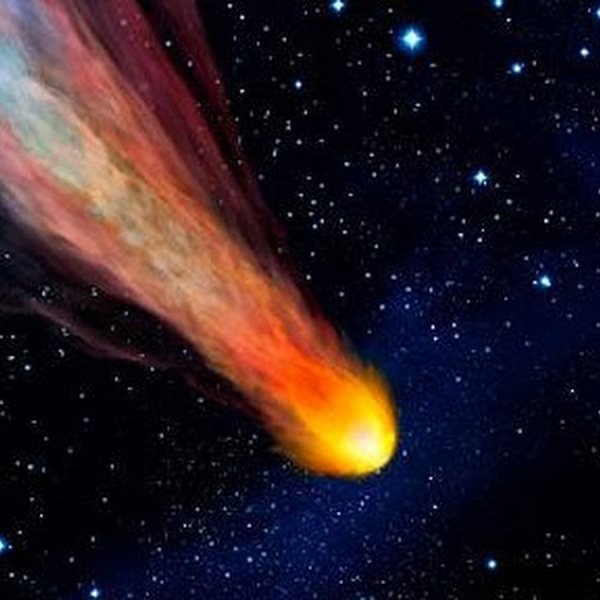 Комета Linear перицентр кометы