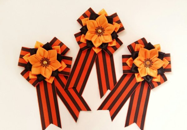 Фейерверк из звезд на прозрачном фоне